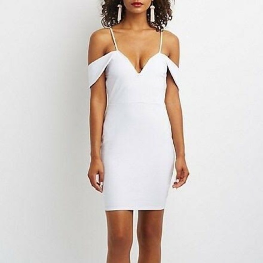 White Surplice Cold Shoulder Bodycon dress